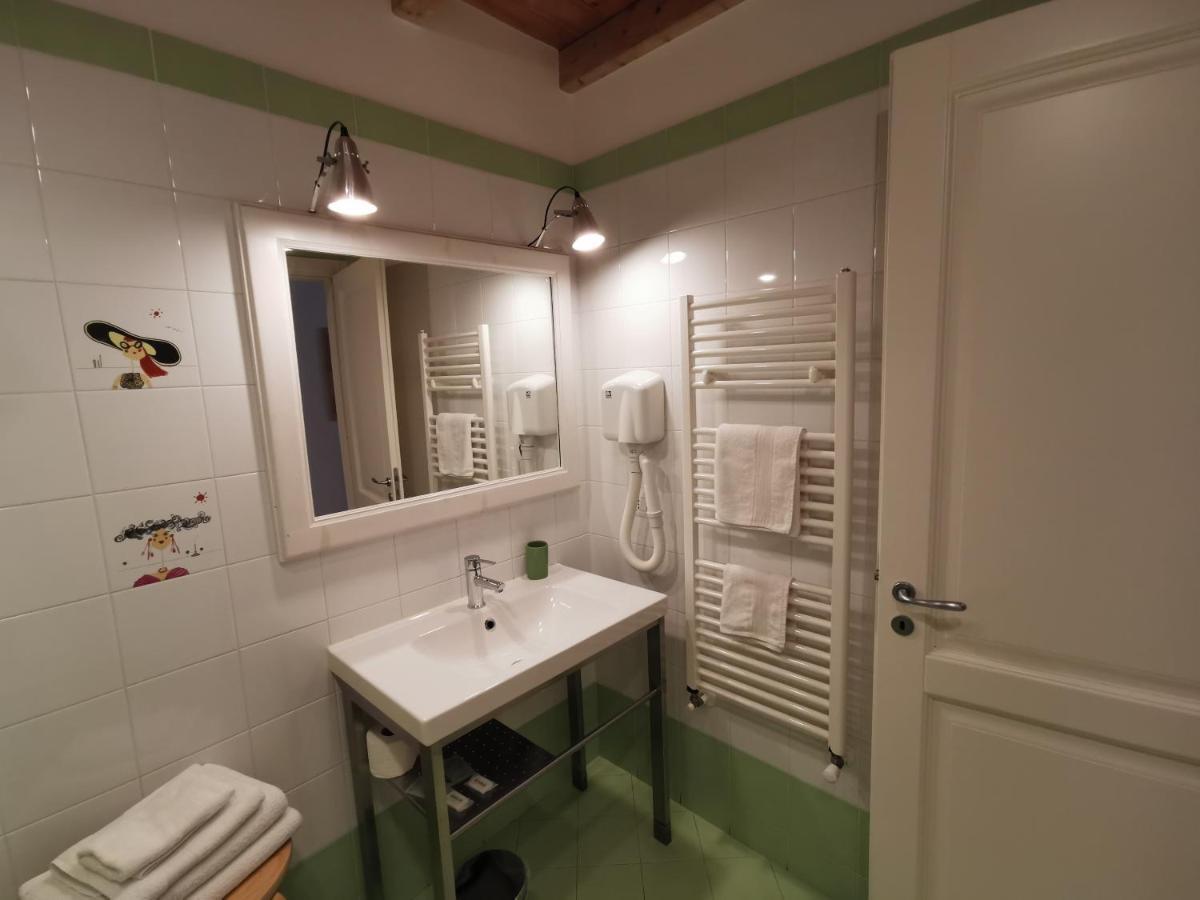 B&B Re Umberto Milazzo Exteriér fotografie